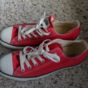 CONVERSE Chuck Taylor All Star Low Top Red US: 8